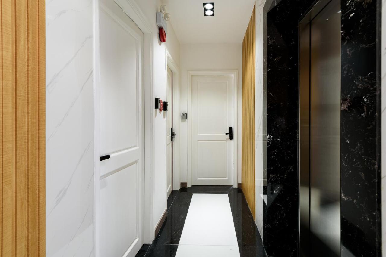 Cozrum Homes - Summer'S House Ho Chi Minh City Exterior photo